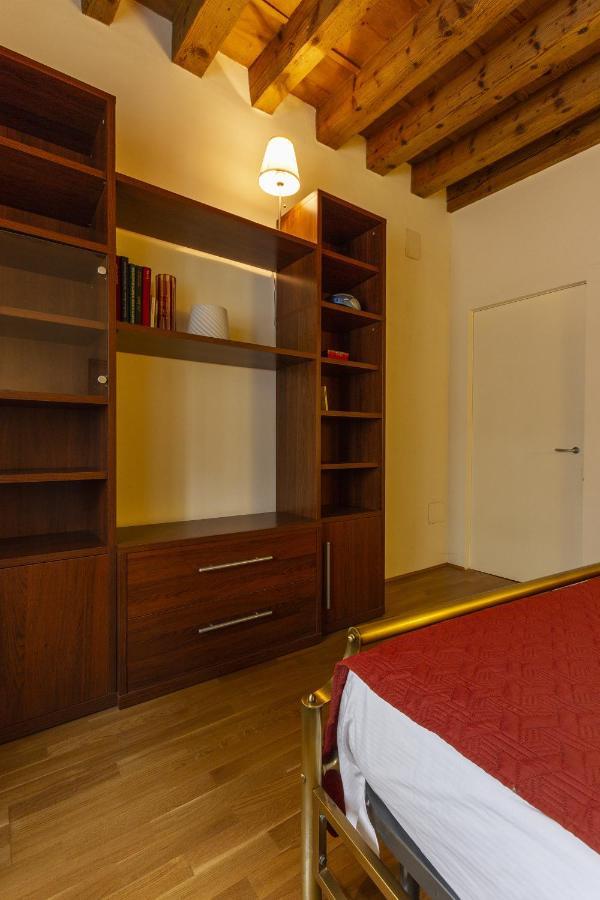 Cavour Suite - Smart Holiday Mantua Exterior foto