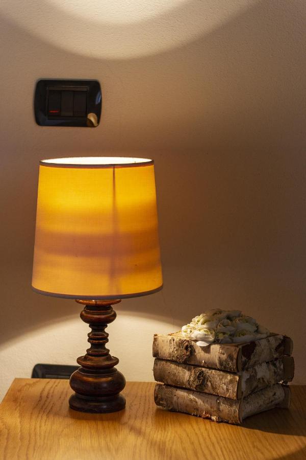 Cavour Suite - Smart Holiday Mantua Exterior foto